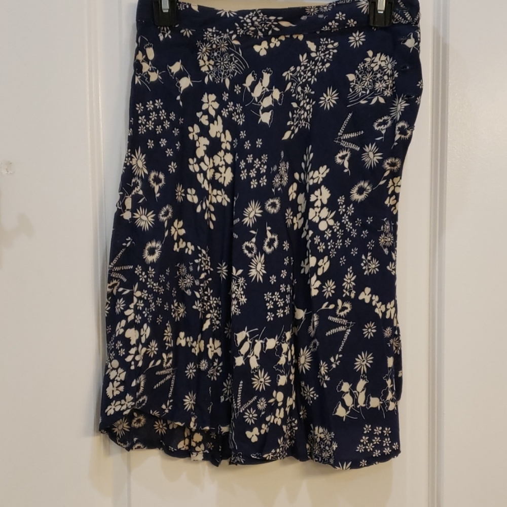 Knee length skirt